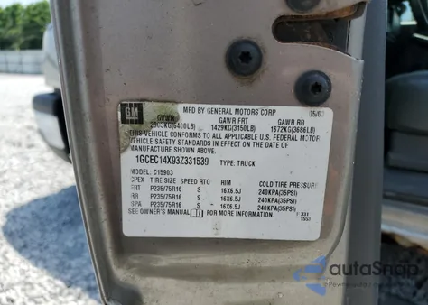 2003 Chevrolet Silverado C1500 from USA, damaged, VIN 1GCEC14X93Z331539